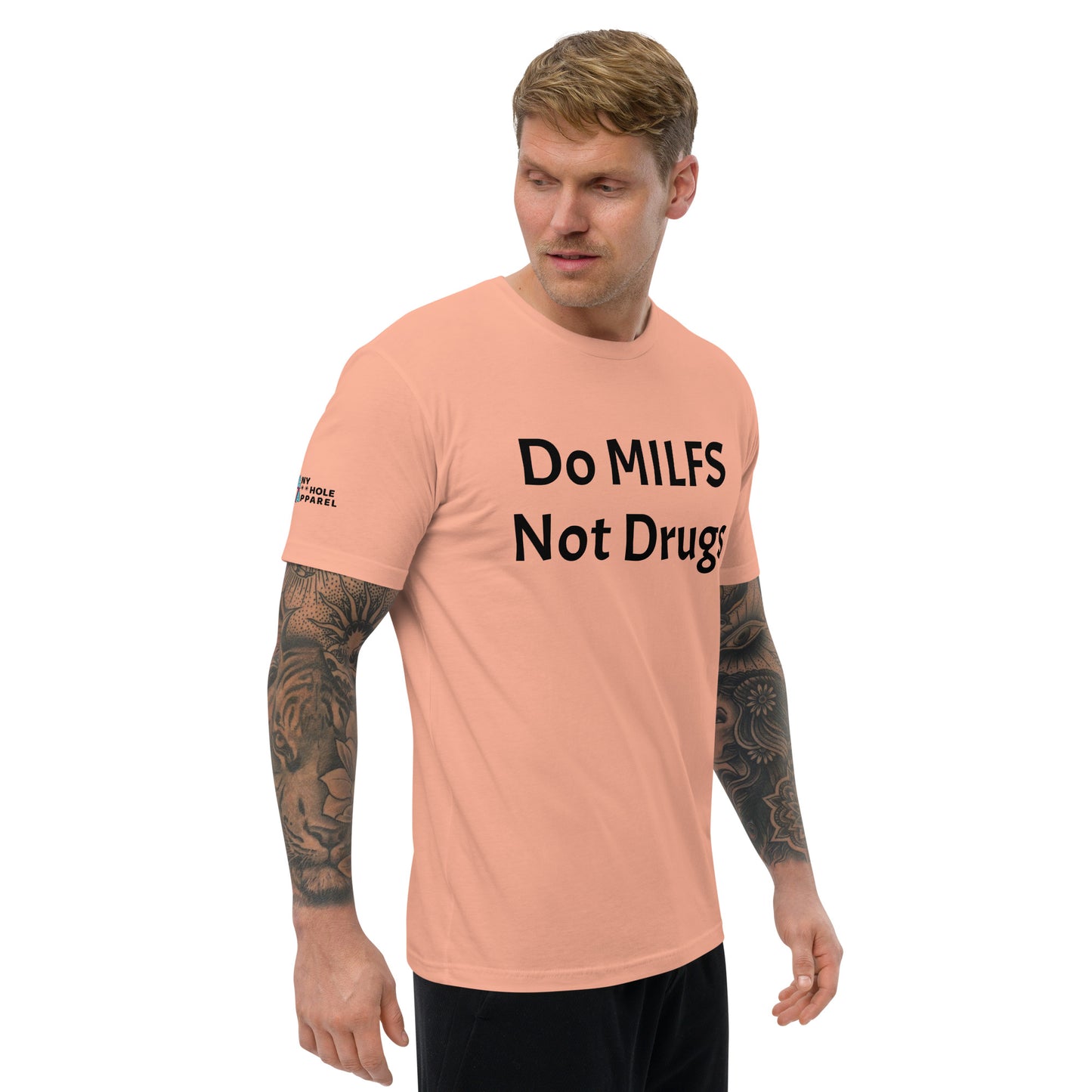 Do MILFS (Black Font) Short Sleeve T-shirt