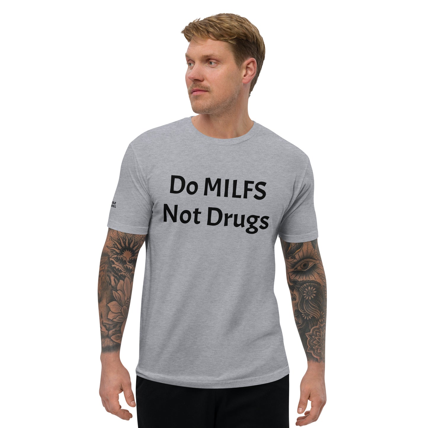 Do MILFS (Black Font) Short Sleeve T-shirt